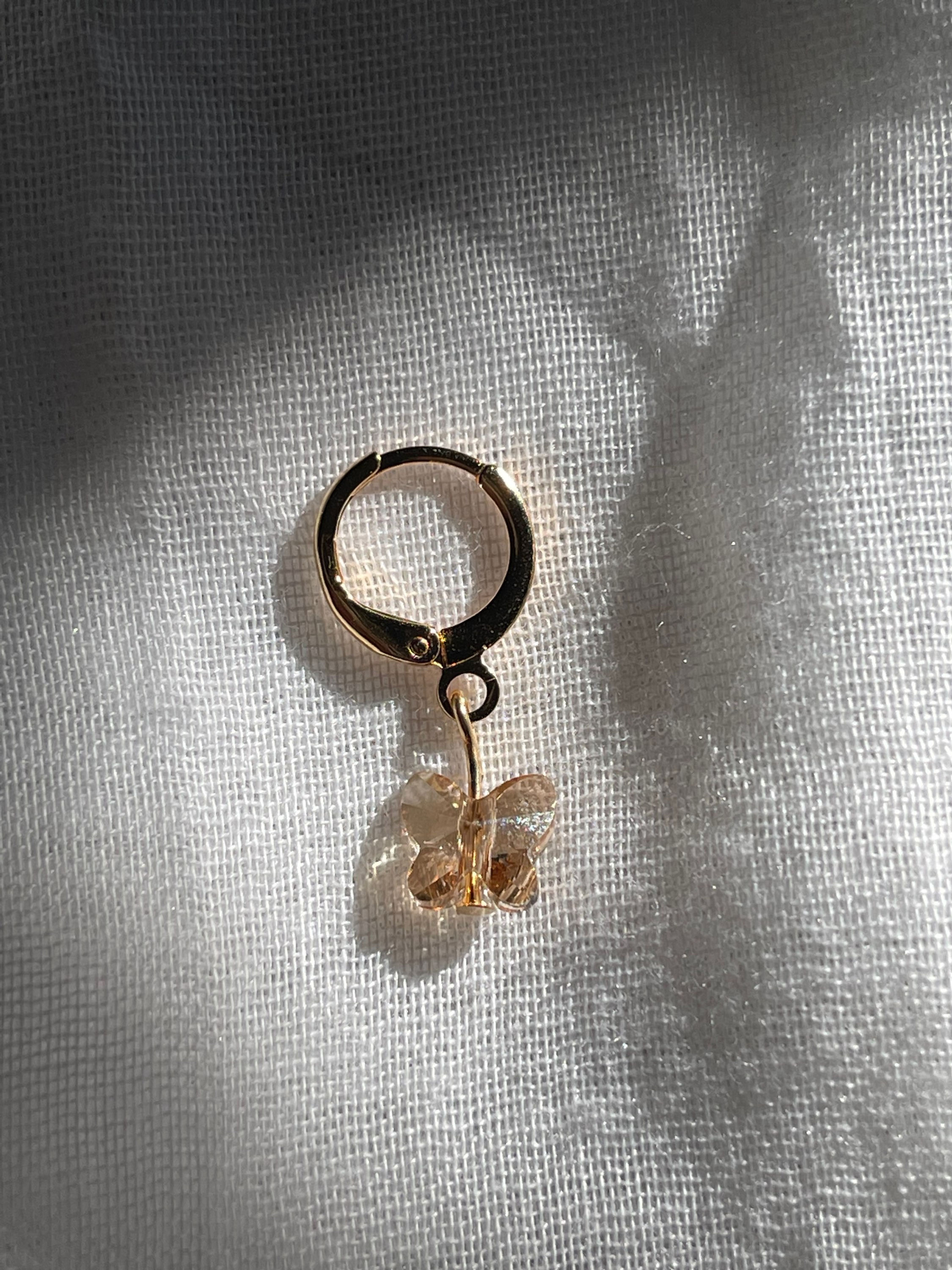 aretes, accesorios, pendientes, zarcillos, studs, aretes con piedras, accesorios, moda femenina, accesorios para mujer