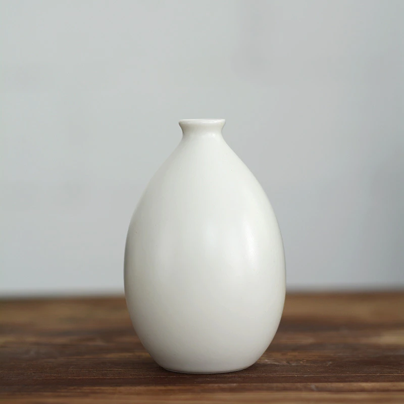 Thumbnail: Simple Creative Black Ceramic  Vases, Modern Nordic Home Decoration