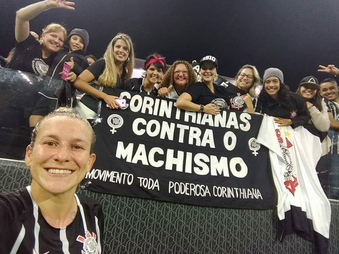 Movimentos feministas nos estádios ganham crescimento