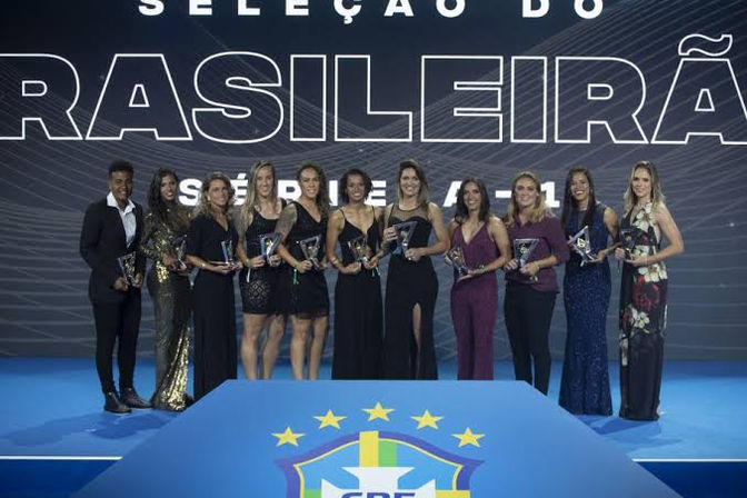 COM 6 ATLETAS PREMIADAS, CORINTHIANS DOMINA A VOTAÇÃO DE MELHORES DO CAMPEONATO BRASILEIRO A1.