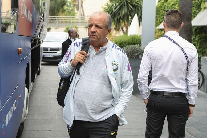 Depois de 1 mês da eliminação do Brasil, CBF decide pela demissão de Vadão do comando da Seleção Bra