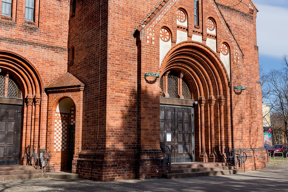 Kirche Maria, Hilfe der Christen