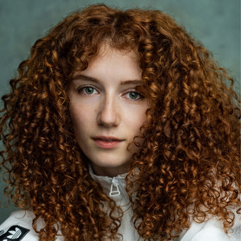 CAITLIN MCCARTHY