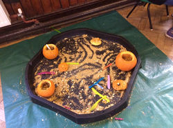 autum messy play