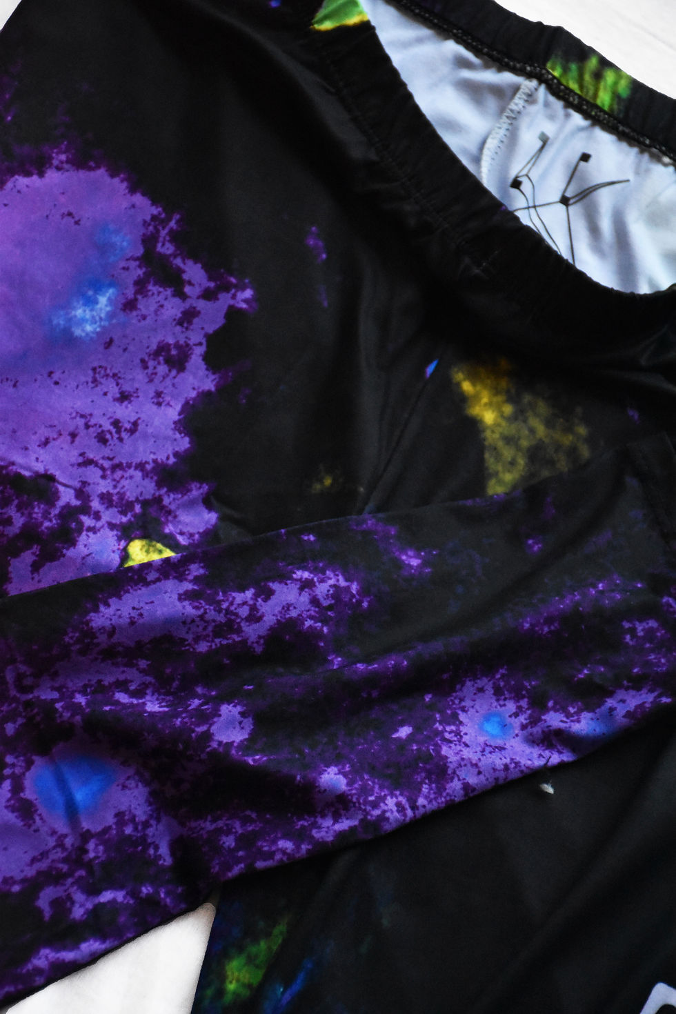 Thumbnail: 'C'est La Vie' Leggings