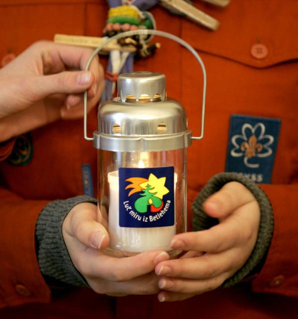 Luč miru iz betlehema