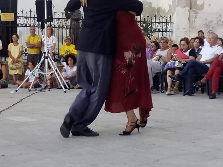 Mic Giusy Ortona 2.jpg