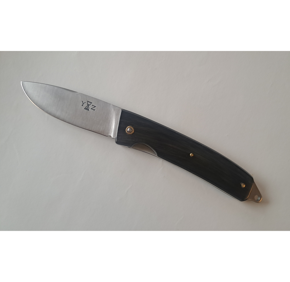 couteau pliant le drôle cran d'arrêt