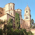 Exterior view of the Cathedral before starting the private visits to Málaga
