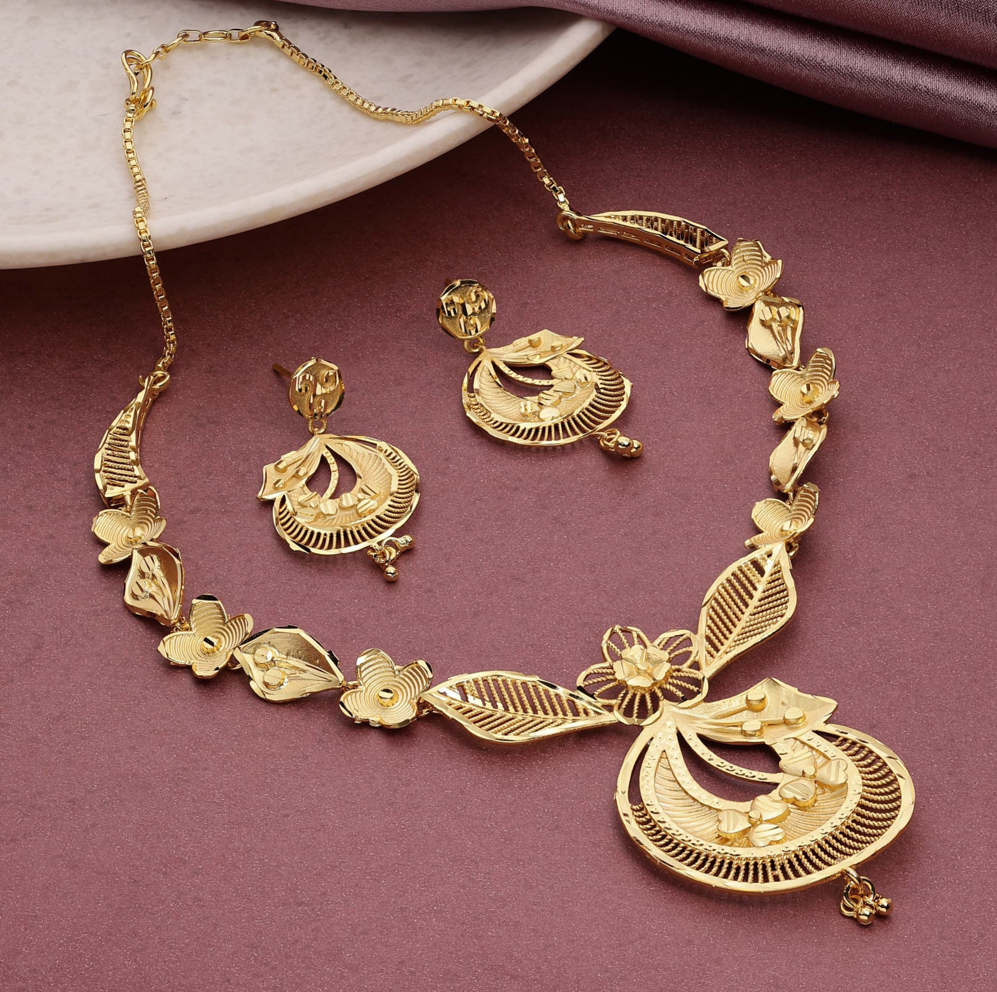 Forming Necklace| Micro Forming jewelry| Wedding season| Special Occasion