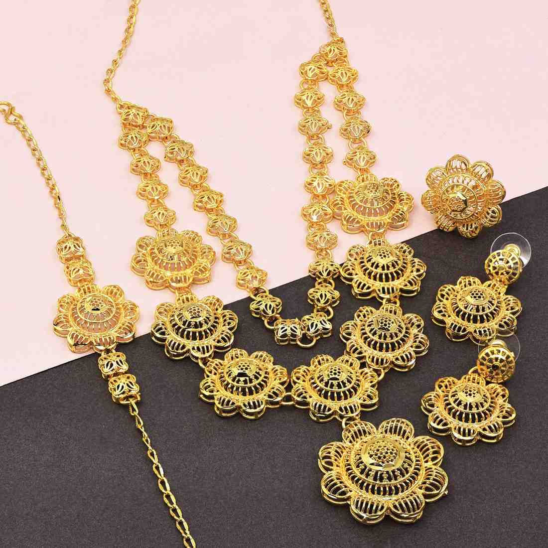 Forming Necklace | Wholesale 14K 18K 24K Dye Gold Plated Fashion Short Necklace