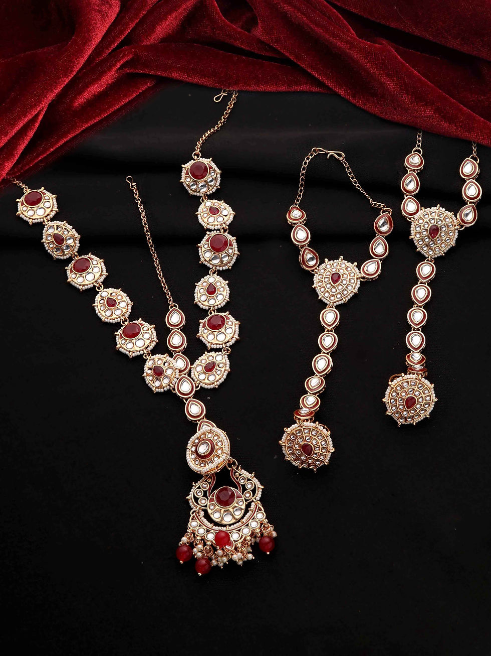 थंबनेल: Bridal Necklace
