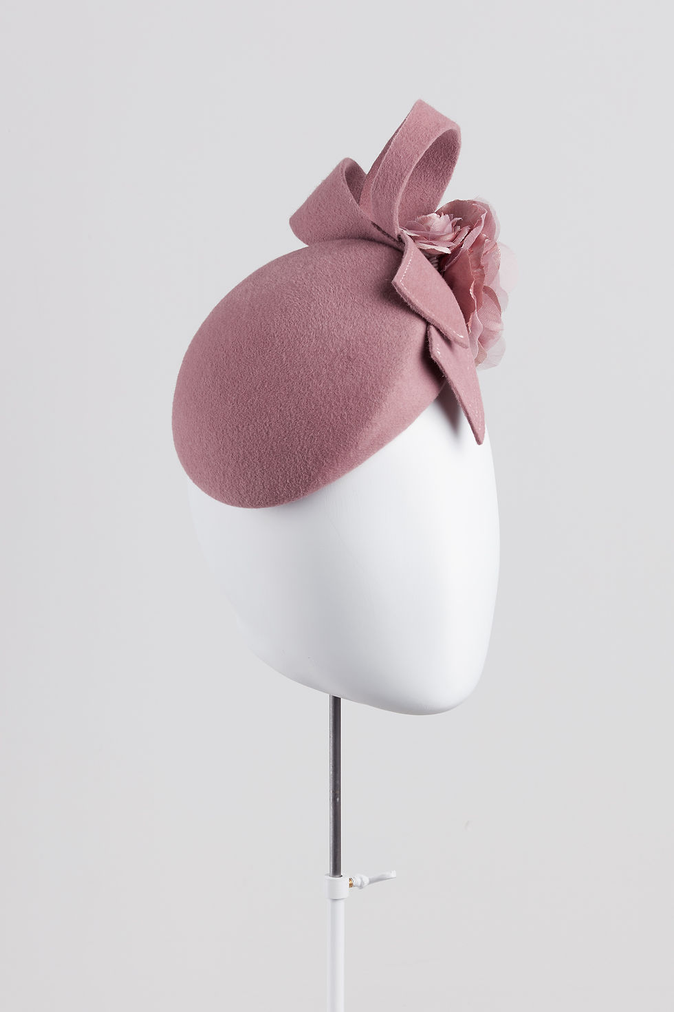 Thumbnail: Nera felt beret pillbox hat with silk peony rose and bow loops - side view