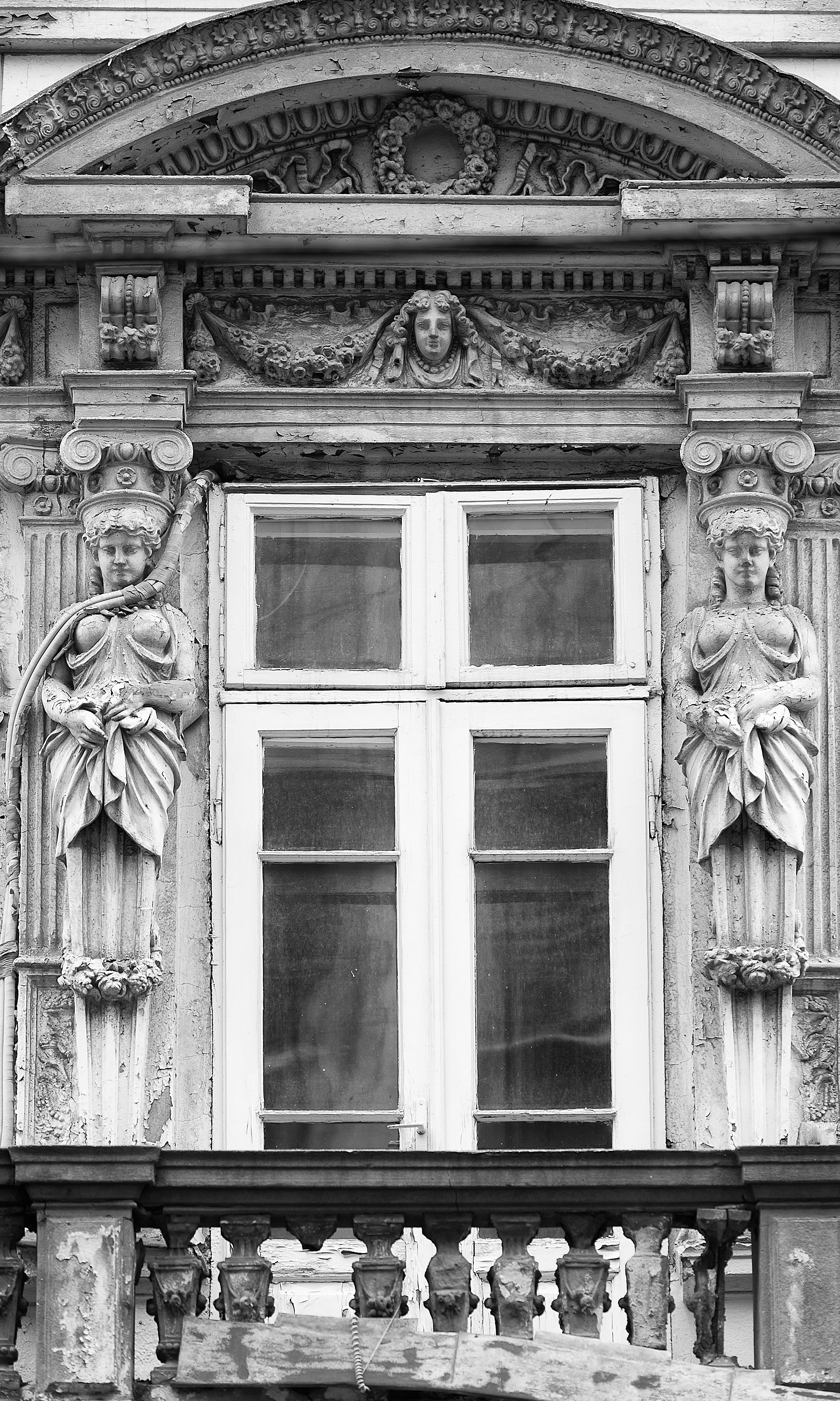 Decay 005
