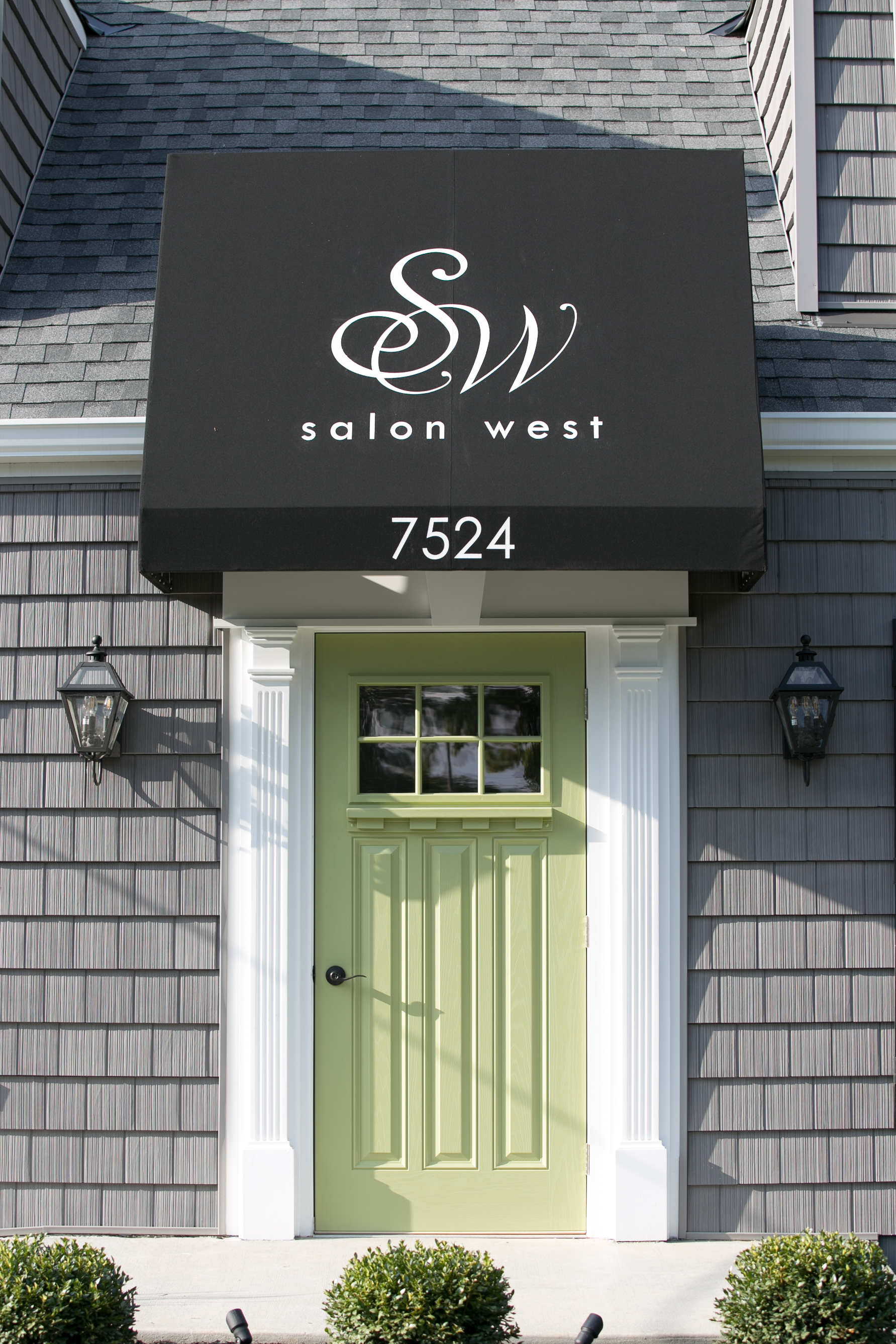 Cincinnati Salon West - Business Photo