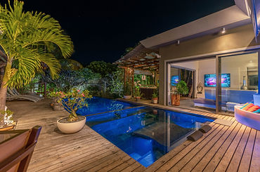 Villa de Prestige de 3 chambres avec piscine et jacuzzi à Tamarin