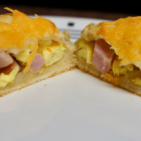 Ham and Cheese Breakfast Bomb