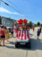 PARADE 1