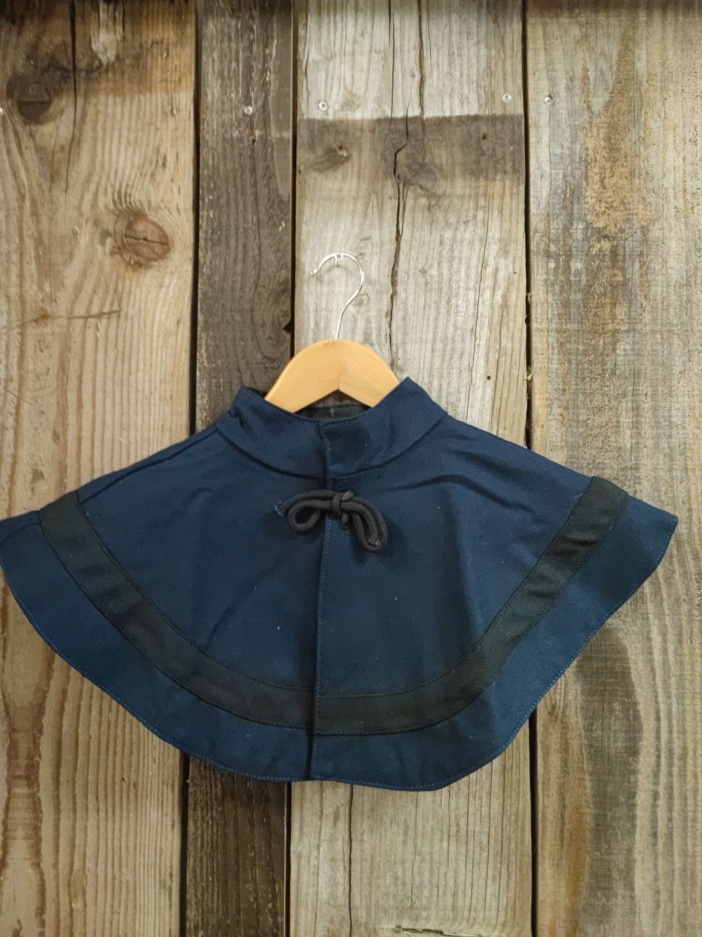 Pèlerine de lansquenet FLORA - Bleu/Noir