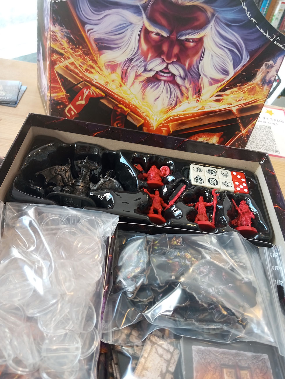 Miniature : (occasion) HEROQUEST - PREMIERES LUEURS
