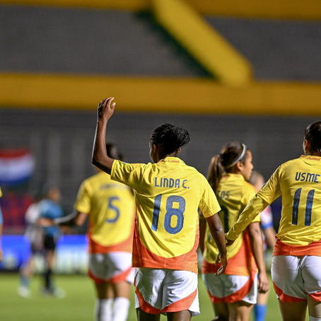 Colombia gana, brilla y golea a Paraguay