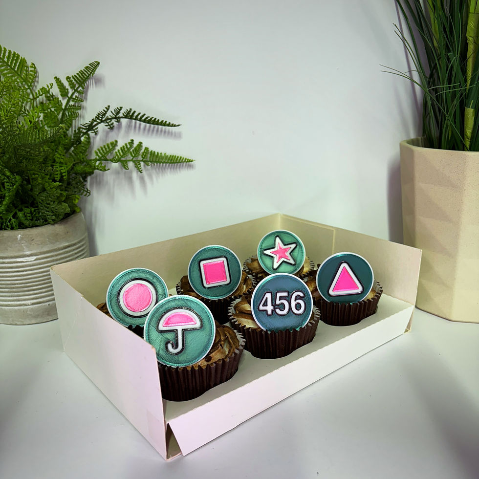 Thumbnail: Squid Game Players Inspired Cake Toppers