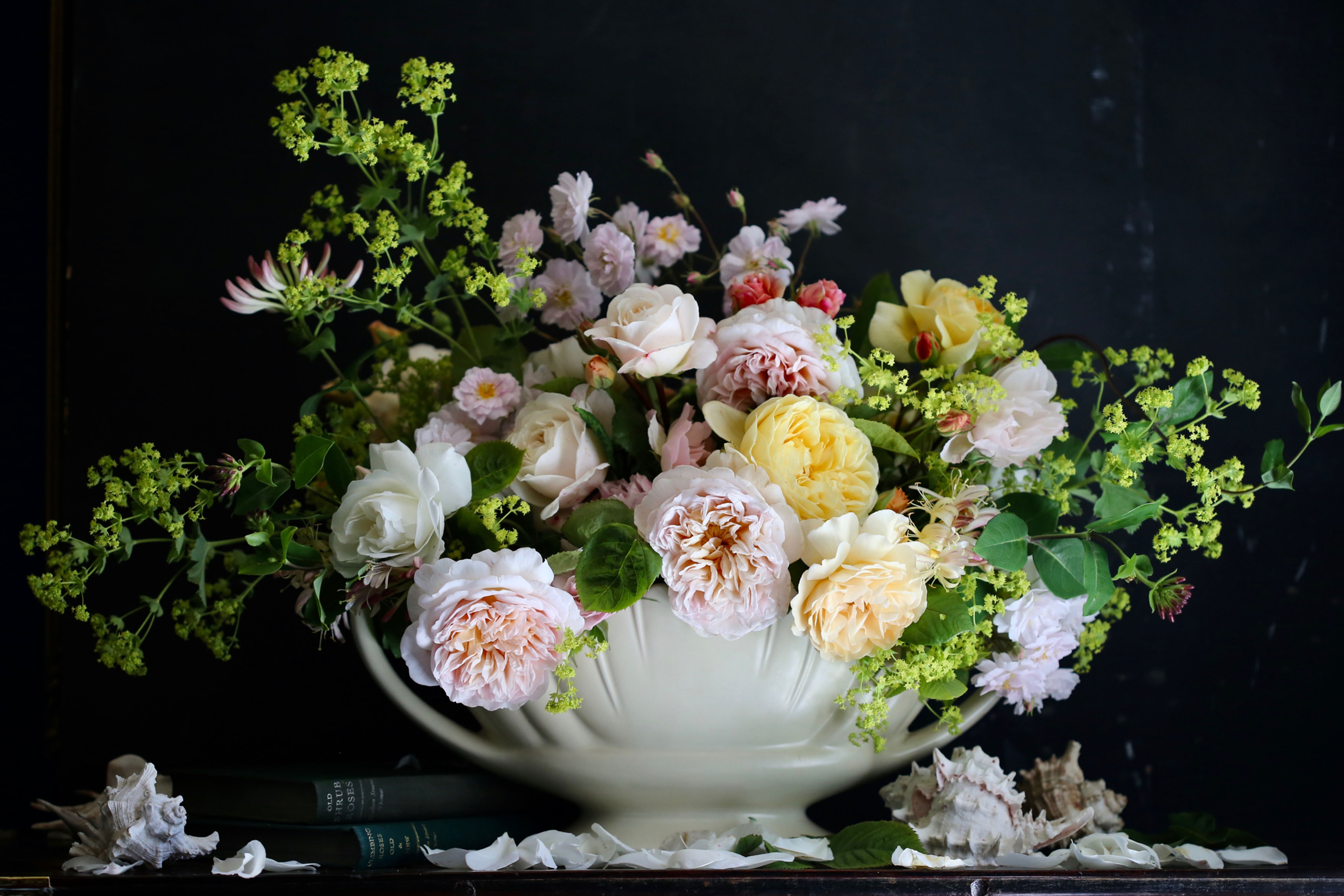 A5 Landscape Greeting Card ‘Roses a la Constance Spry’