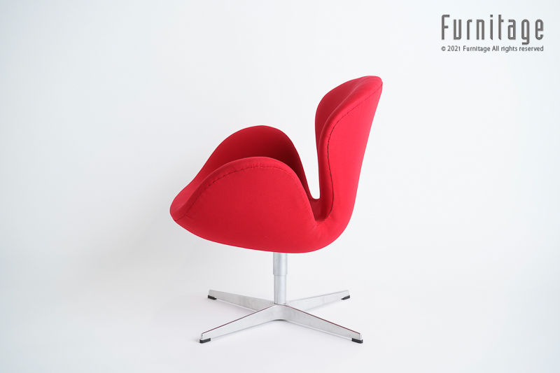 サムネイル： Fritz Hansen  SWANチェア　レッド