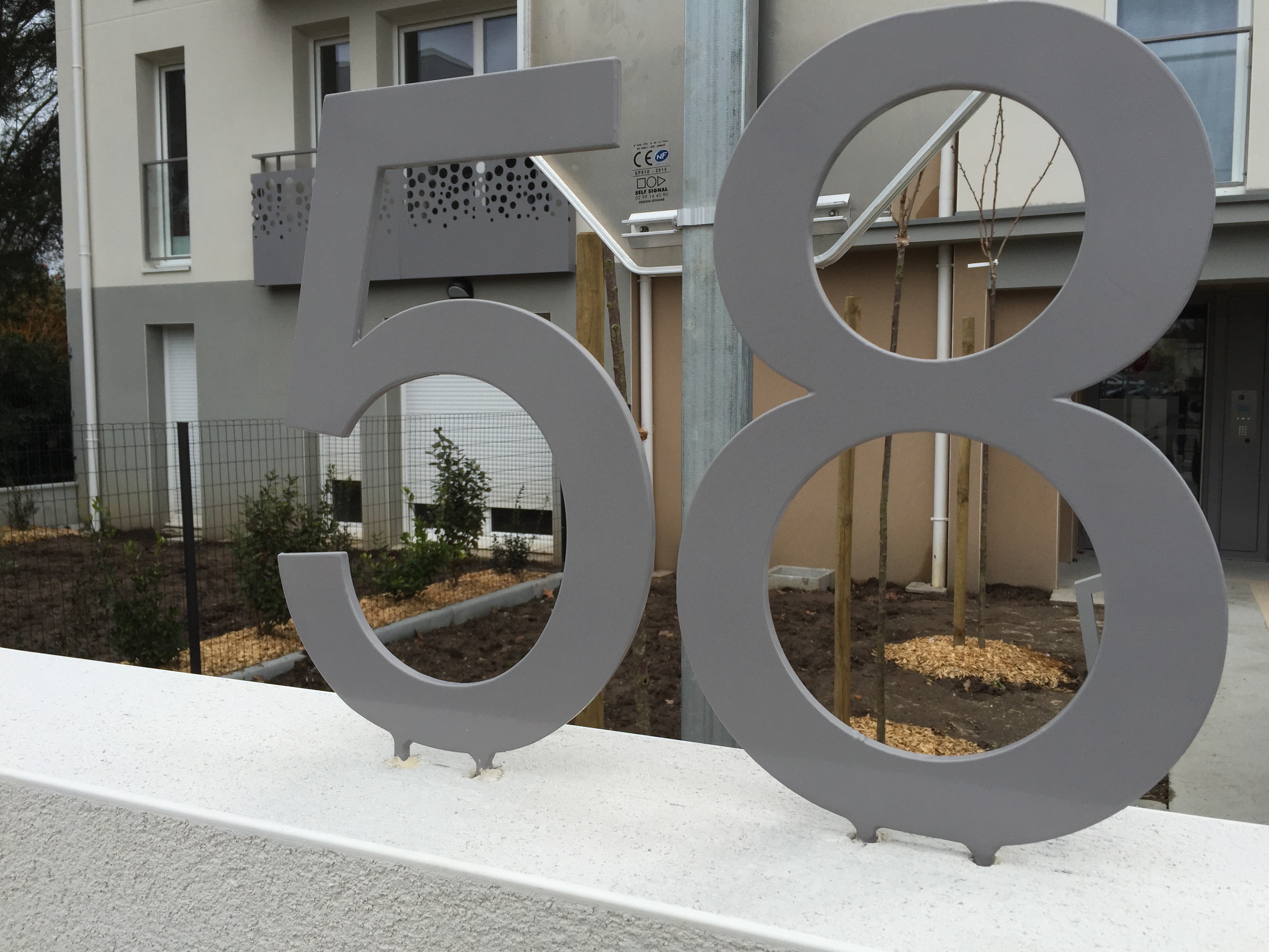 OBJET INSOLITE