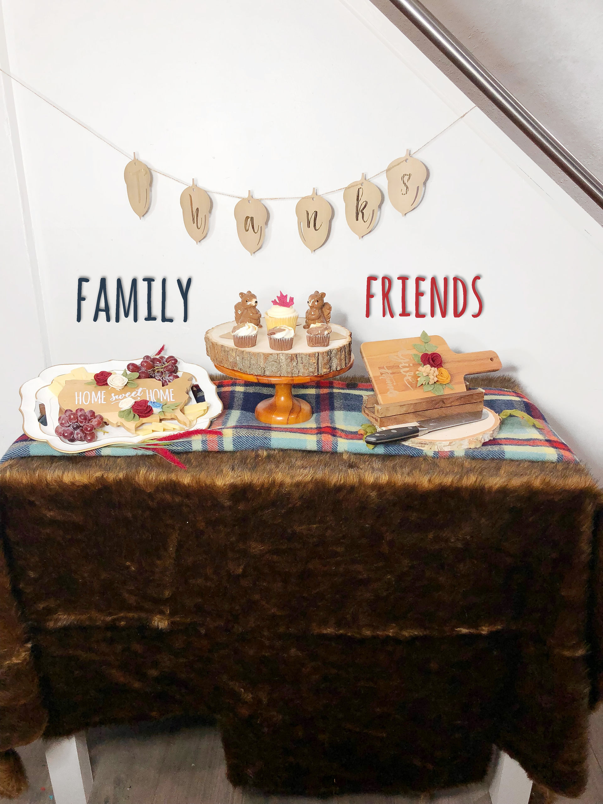 Thanksgiving Table