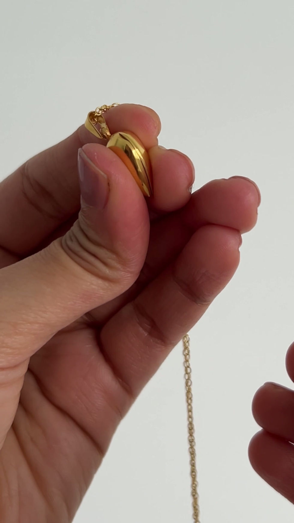 Thumbnail: Open Heart Pendant