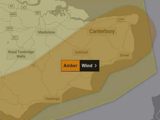 Reino Unido em estado de alerta com a chegada da tempestade Isha nas próximas horas