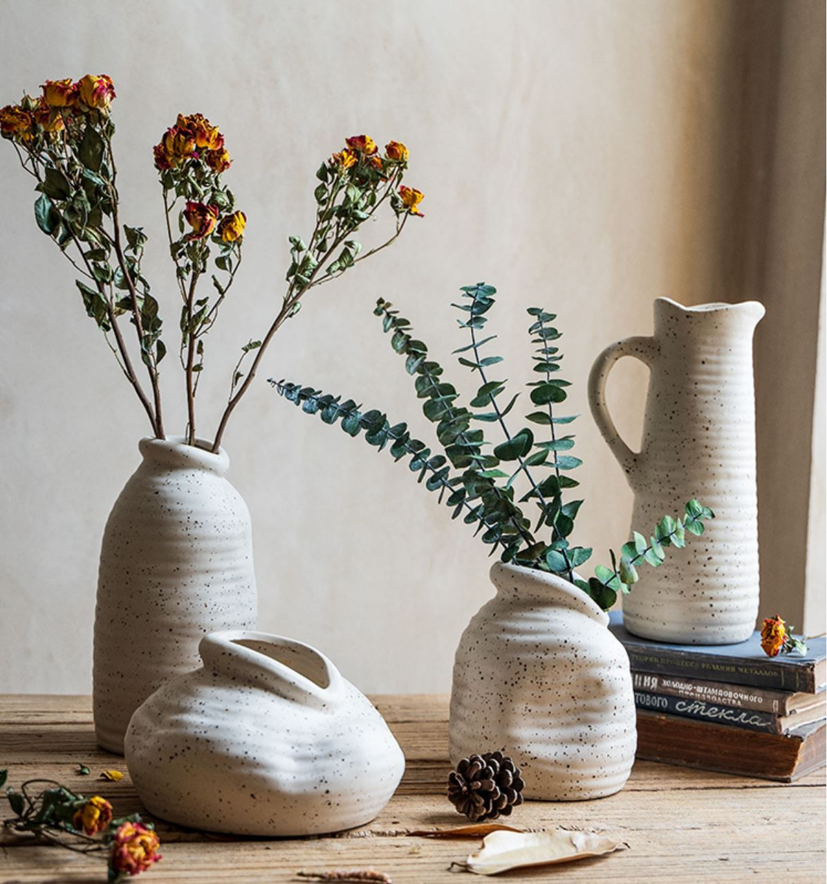 VASE - CERAMIC VASE TYPE 01