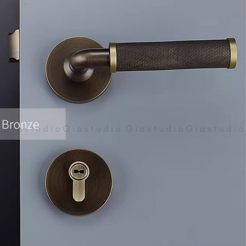 ANTOIRE Bronze Door Handle