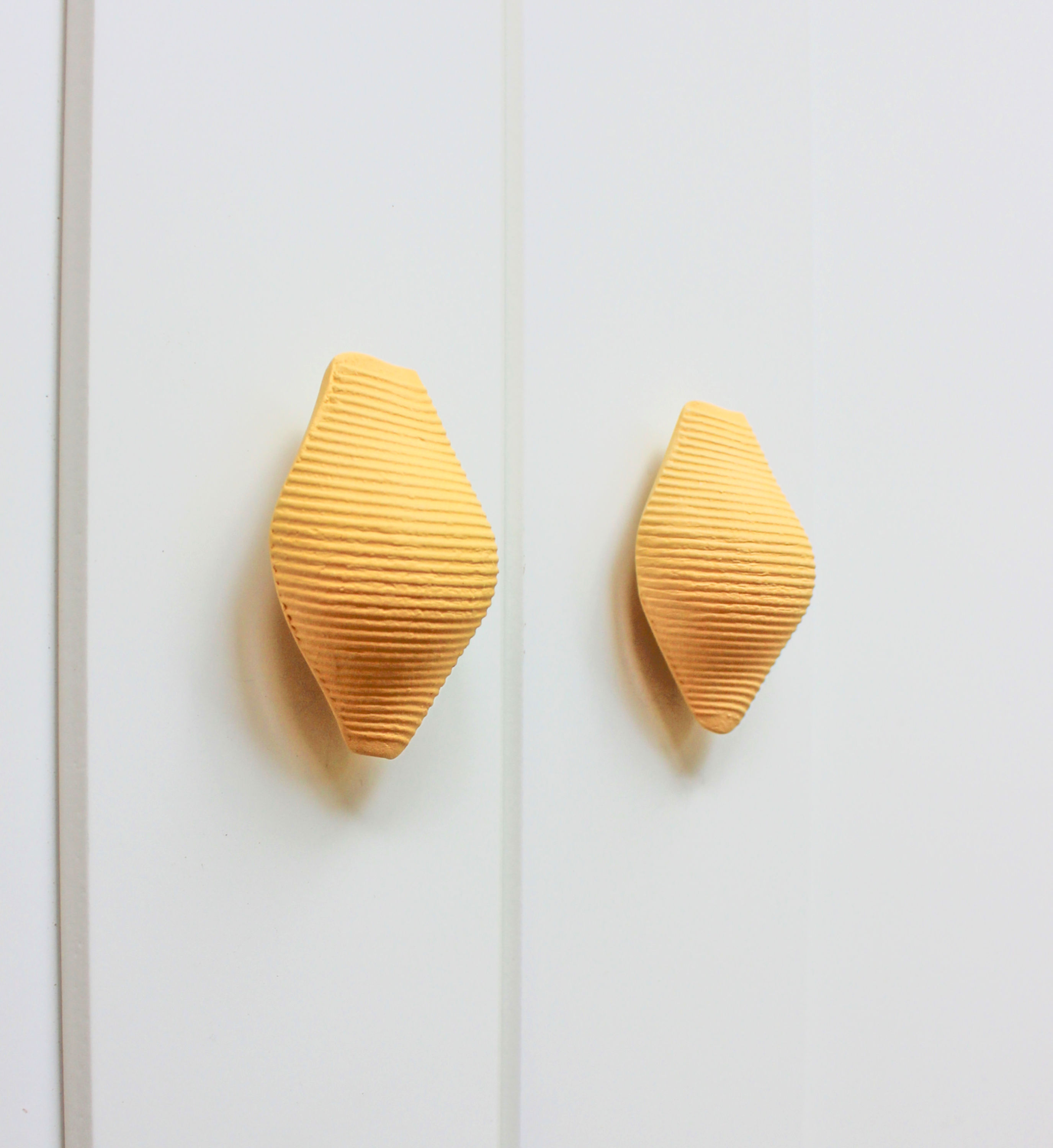 Handmade Ceramic Conchiglie Shell Pasta Knobs
