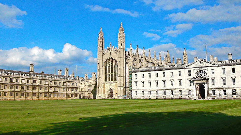alexxxis-kings-college-3889124_1280.jpg