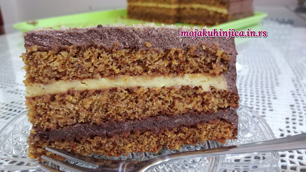 POSNA TORTA OD ORAHA