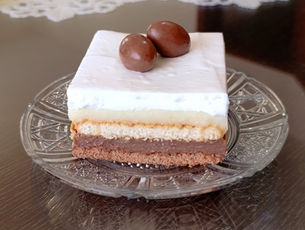 CRNO BELI KOLAČ BEZ PEČENJA