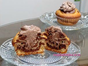 ŠARENI PUNJENI MAFINI