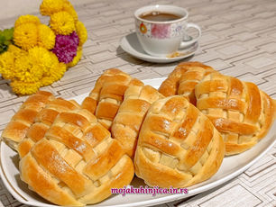 FINO PUNJENO PECIVO SA SIROM