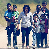 08-Mujeres-migrantes.jpg