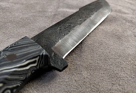 multifunktionales Bushcraft-Messer im Macheten-Stil von Philip Kaiser
