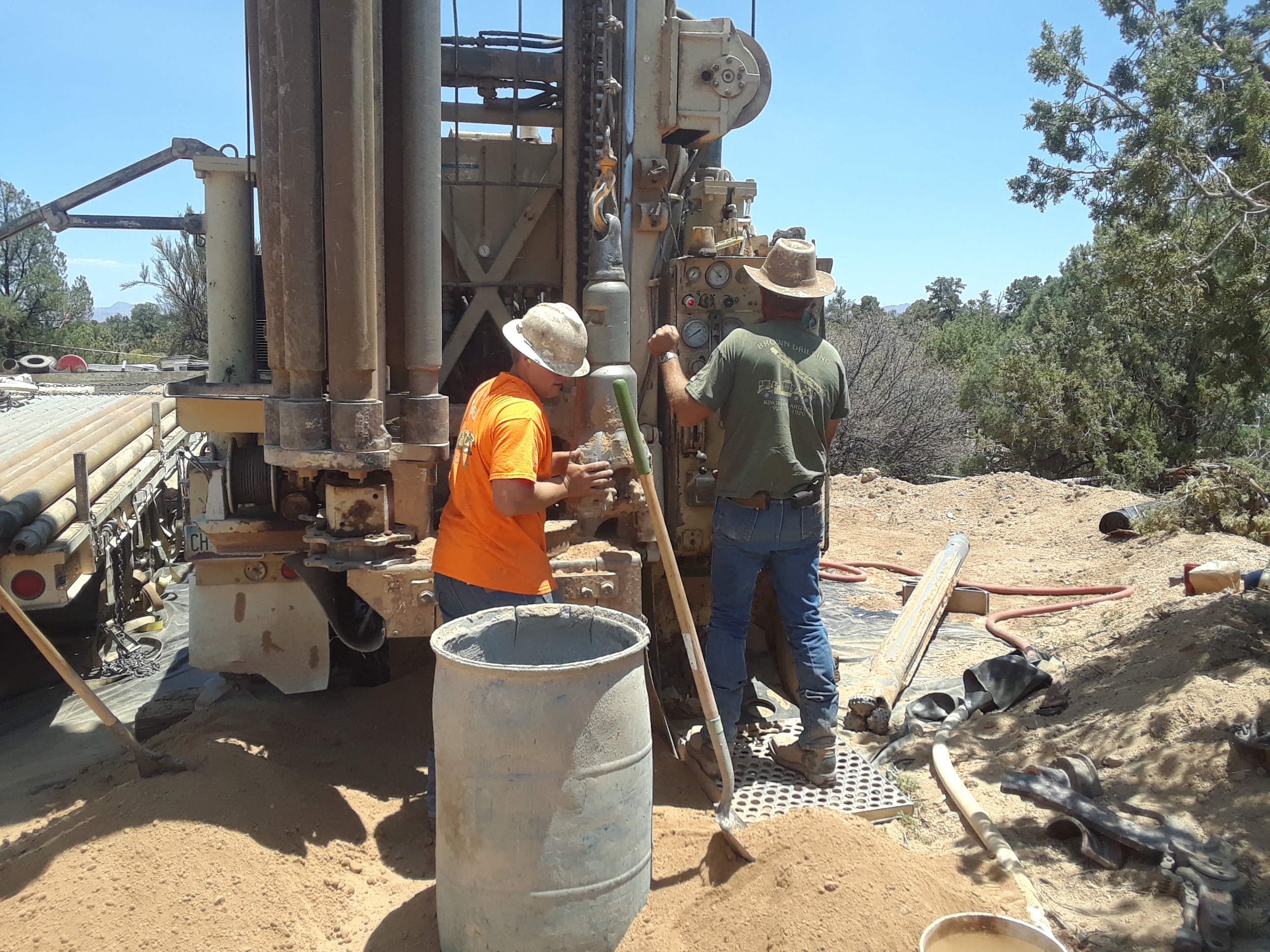 Removing Tri-Cone bit used to drill first 25' of precollar hole