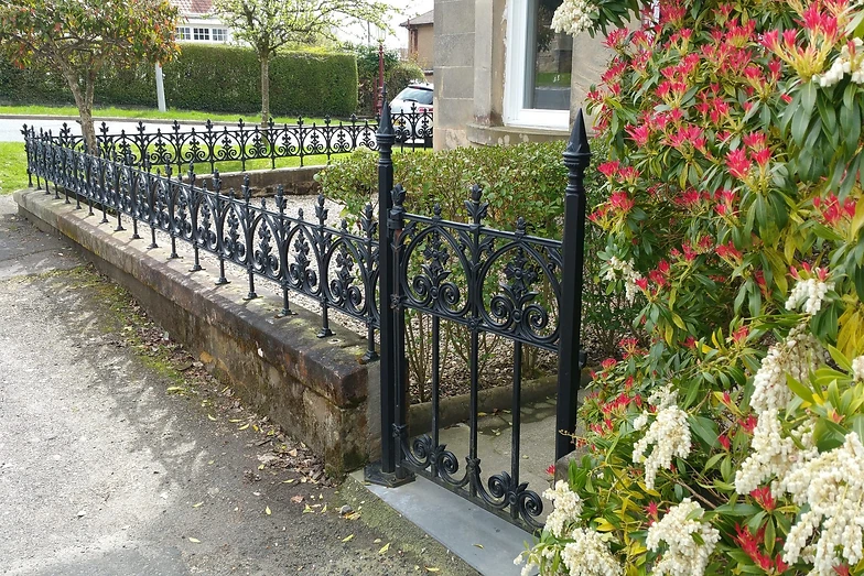 Traditional Cast Iron Striking Iron Glasgow