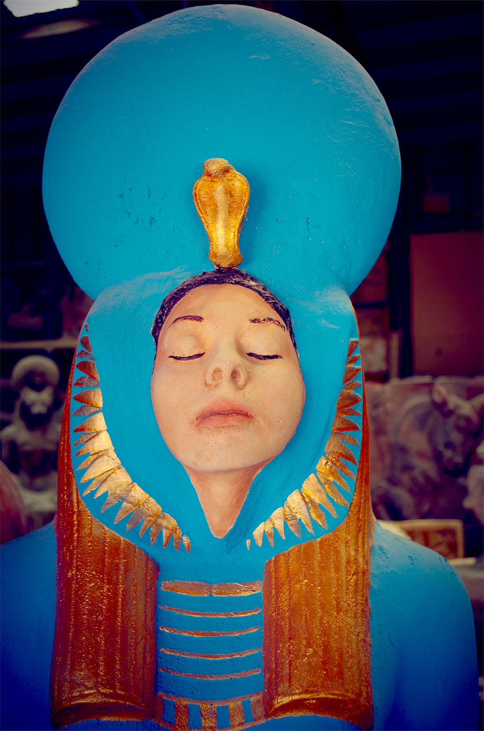 Thumbnail: THE EGYPTIAN SEKHMET STATUE