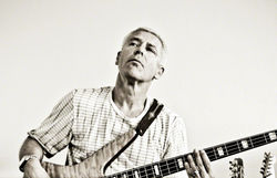 Fretless