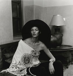 Vivien Solari