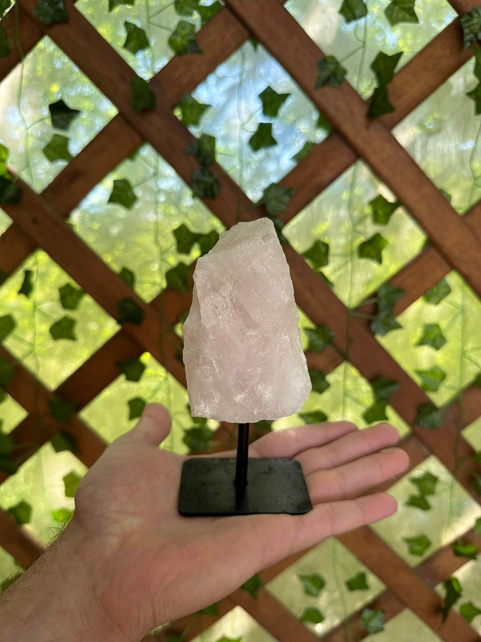 Miniatura: quartzo rosa na base