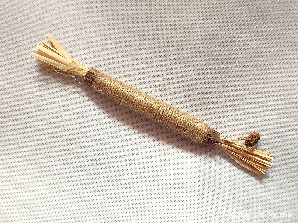 Silvervine chew stick for cats.