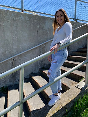 Monse Nunez Senior.jpeg